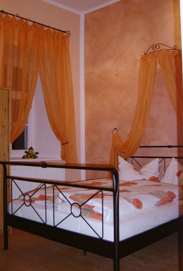 Hotel Schloss Wespenstein Gräfenthal Εξωτερικό φωτογραφία