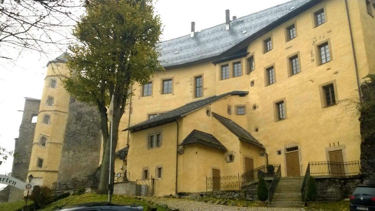 Hotel Schloss Wespenstein Gräfenthal Εξωτερικό φωτογραφία